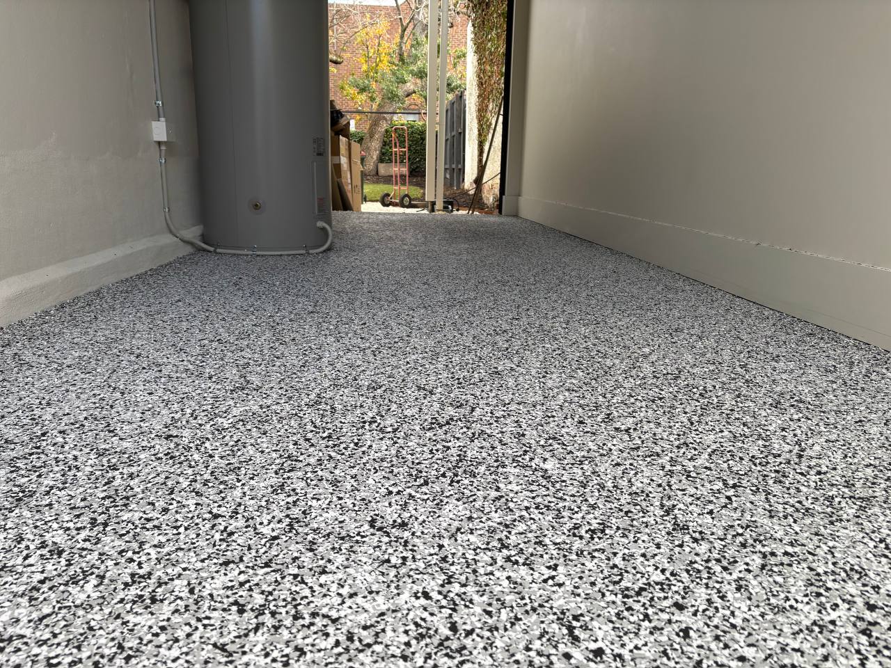 epoxy vs polyaspartic